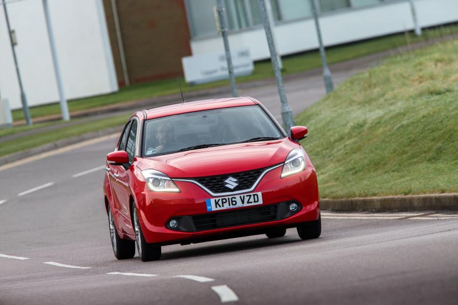  Suzuki Baleno 2016 года  (UK) (фото 29 из 88)